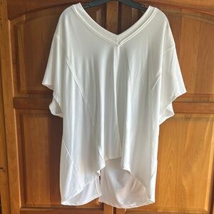 White Asymmetrical Short Sleeve V-neck Top, partially open back